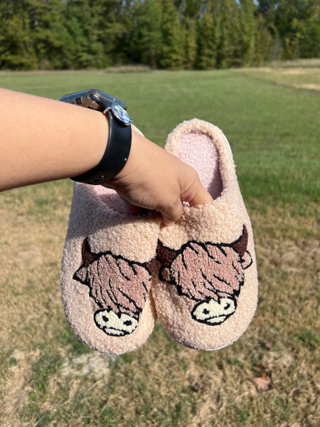 Tan Highland Cow Plush House Slippers